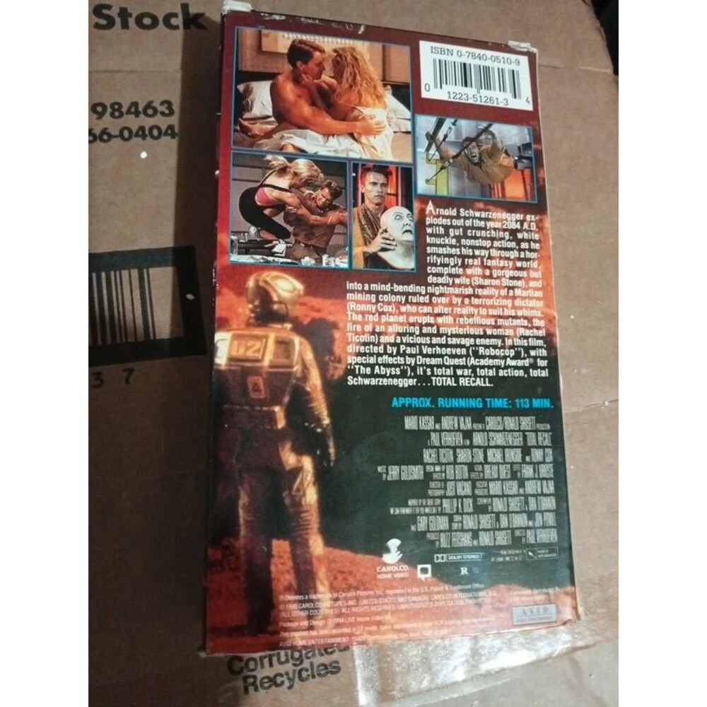 Total Recall VHS - Picture 2 of 5